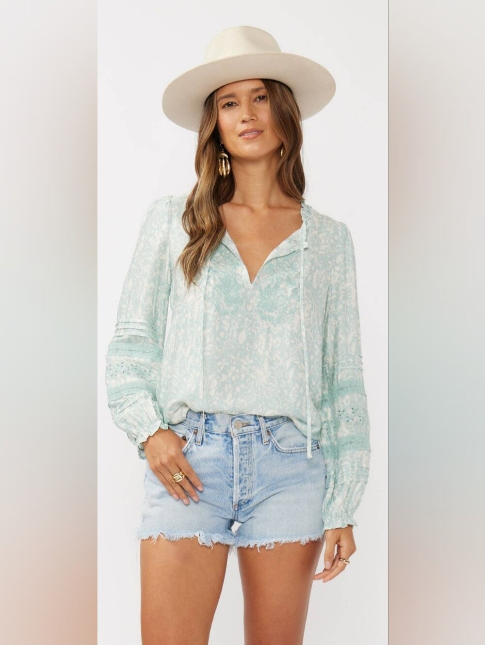 NWT Lovestitch Tidal Flow Embroidered Blouse